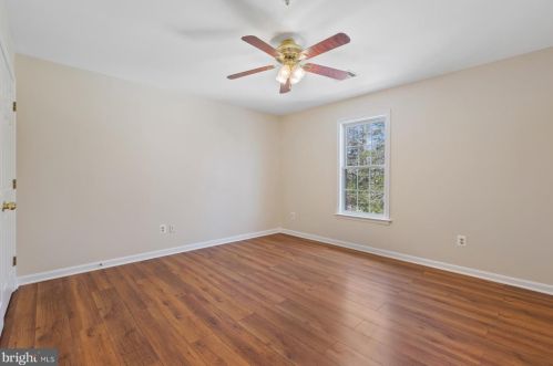 1719 Catherine Fran Dr, Accokeek MD 20607-3216 exterior