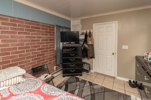 19 Briarwood Dr, Poughkeepsie NY 12601-5529 exterior