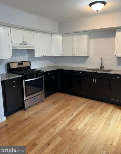 1085 Copperstone Ct, Rockville MD  20852-1151 exterior