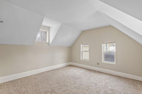 220 Belvidere St, Saint Paul MN 55107-3140 exterior