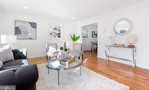 4228 Corcoran St, Alexandria VA 22309-1311 exterior