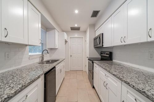 7810 Krycul Ave, Riverview FL 33578-4315 exterior