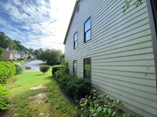 293 Triple Oaks Dr, Tucker GA 30084-2082 exterior