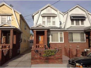 521 43rd St, Brooklyn NY  11203-5715 exterior