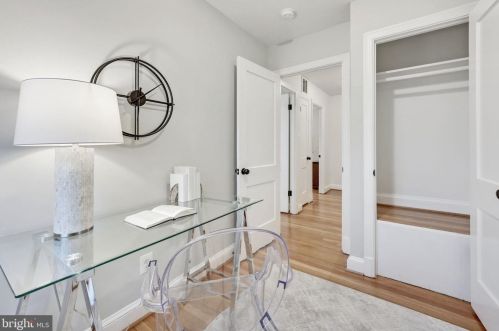 504 Glendale Ave, Alexandria VA 22301-1602 exterior