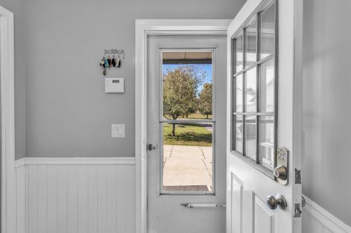 2560 66 St, Fennville MI 49408-9620 exterior