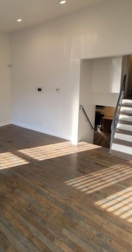 13263 Eberhart Ave, Chicago, IL 60827-1329