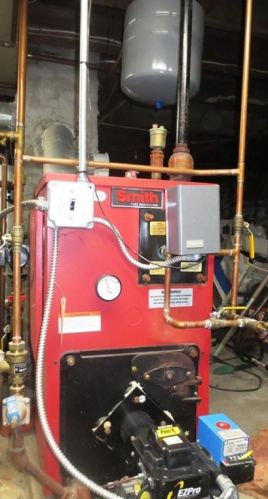 115 Winthrop St, Taunton MA 02780-4124 exterior