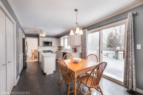 494 Warwick Ln, Bull Valley IL 60014-5426 exterior