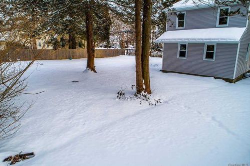 15 17 St, Huntington Station NY 11746-2913 exterior