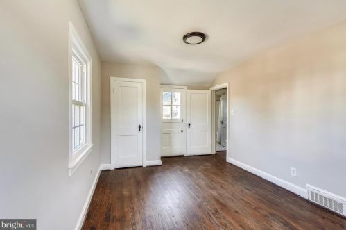 9609 Hastings Dr, Silver Spring MD 20901-3198 exterior