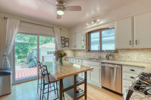 2338 61, Milwaukee WI 53219-2135 exterior