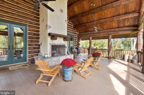 504 Darlington Rd, Media, PA 19063-5604