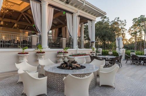 16779 Cabreo Dr, Naples FL 34110-3271 exterior