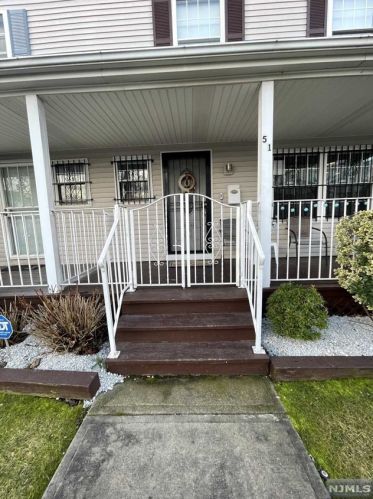 53 2nd St, Newark NJ  07104 exterior