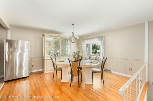 328 Barbara Dr, Point Pleasant Beach NJ 08742-2108 exterior