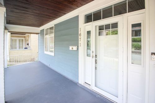 1671 New Haven Ave, Pittsburgh, PA 15216-1918