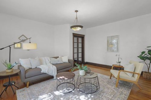 2921 Chippewa St, Saint Louis MO 63118-3720 exterior