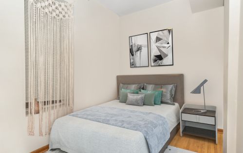 1825 Hermitage Ave, Chicago IL 60613-1106 exterior