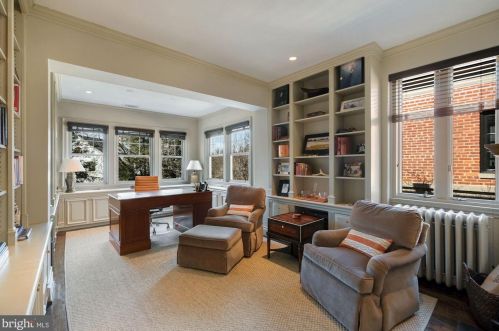 1812 24th St, Washington DC 20020-3422 exterior