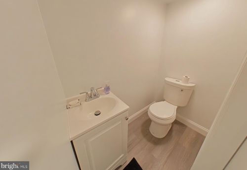 6217 Chestnut, Philadelphia PA 19104-3120 exterior