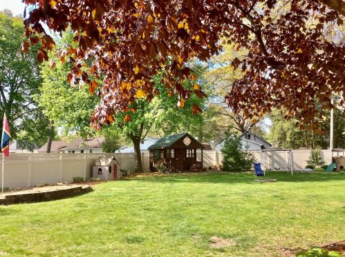 2464 Cutler Ave, Meskegon MI  49441-1274 exterior