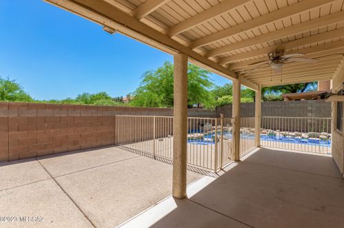 8040 Prickly Poppy Dr, Tucson AZ  85715-4350 exterior