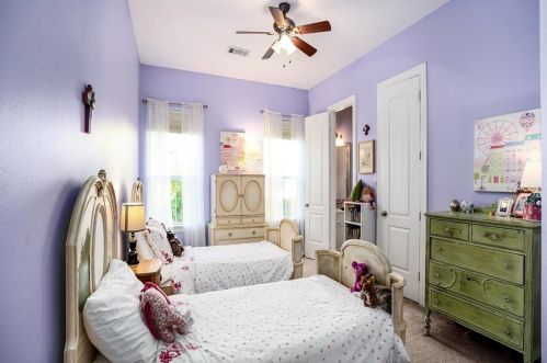 5303 Whitmore St, Fulshear TX 77441-4133 exterior