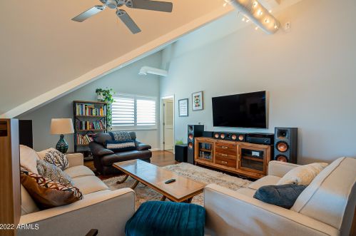 1307 El Alba Way, Chandler AZ  85224-2305 exterior