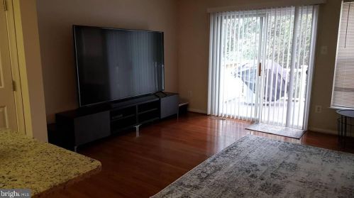 13514 Hayworth Dr, Rockville MD  20854-6395 exterior