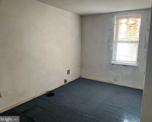 2113 28 St, Philadelphia PA 19145-2522 exterior