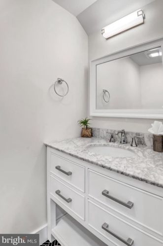 1337 Massachusetts Ave, Washington DC  20003-1540 exterior