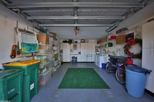 3263 Boca Ciega Dr, Naples FL 34112-6107 exterior