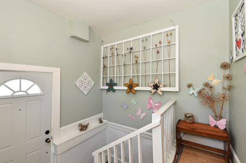 212 70, Milwaukee WI 53223-2114 exterior