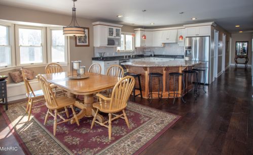 21259 Madison Ave, Big Rapids MI 49307-9754 exterior