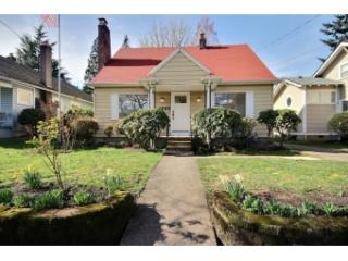 6705 21st Ave, Portland OR  97202-5645 exterior