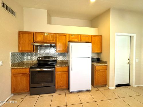 629 Kenneth Pl, Chandler AZ  85226-2055 exterior