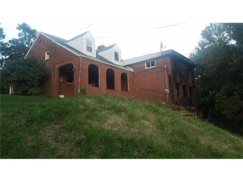 1913 Mt Joseph St, Pittsburgh PA  15210-4107 exterior