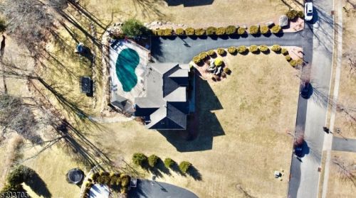 6 Ascot Ln, Sparta NJ 07871-2869 exterior