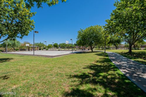 2728 Alameda Rd, Phoenix AZ  85024-6223 exterior