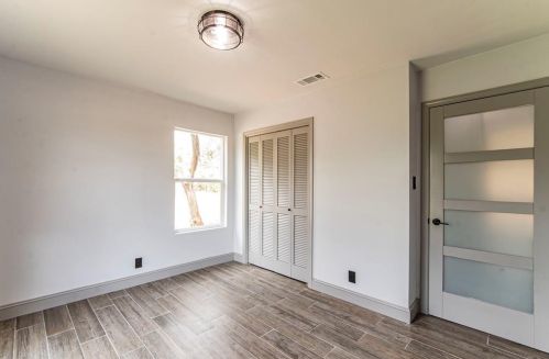 9600 Claxton Dr, Austin TX 78736-2901 exterior