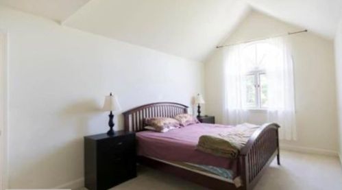 223 Corey Ln, Middletown RI 02842-5659 exterior