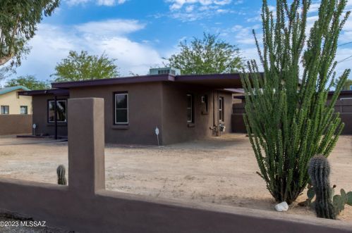 3702 Seneca St, Tucson AZ 85716-3205 exterior
