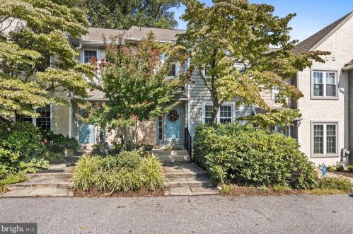 150 Nottingham Ct, Chester, PA 19014-1255