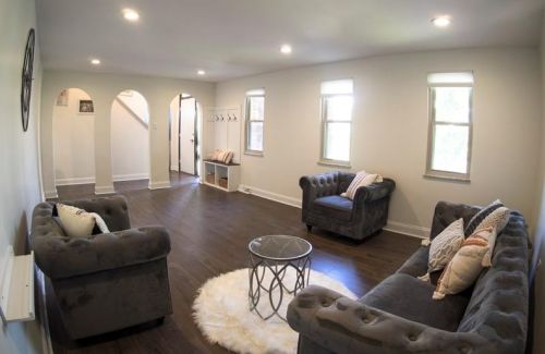 102 Bertley Ridge Dr, Moon Twp, PA 15108-9761