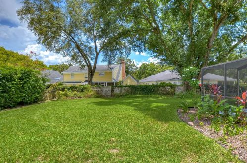 4219 Cartnal Ave, Tampa FL  33618-8600 exterior