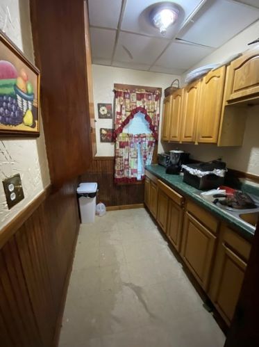 30 Cohasset St, Worcester MA 01604-4762 exterior