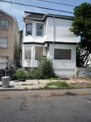 15 Hobson St, Newark, NJ 07112-1306