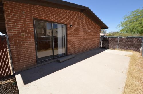 4333 Bellevue St, Tucson AZ  85712-4656 exterior