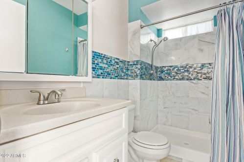 18822 13th Ave, Phoenix AZ 85027-5504 exterior